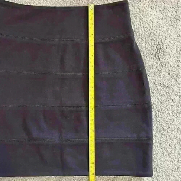 Aritzia Talula Gina Mini Skirt Dark Gray - Picture 9 of 14